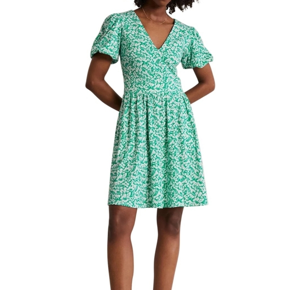 Back Detail Jersey Mini Dress in Emerald, Floral Bud - Picture 1 of 9